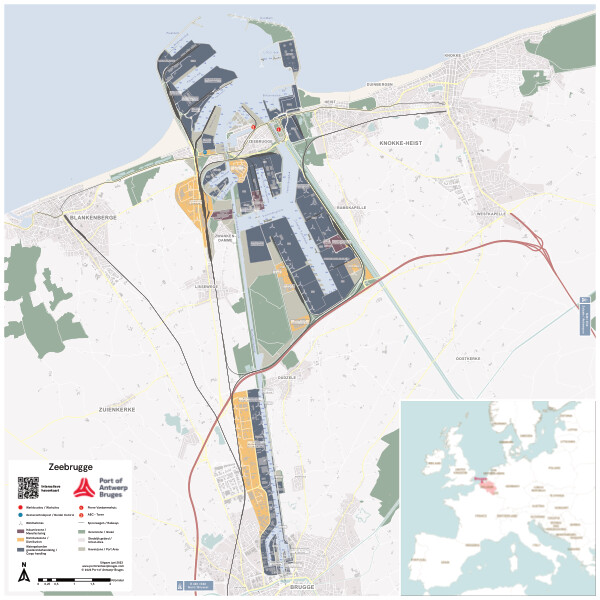 Folding map with a focus on the port area of Antwerp (recto) and Zeebrugge (verso).